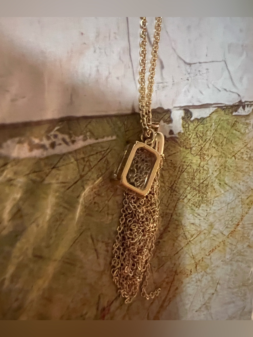 Anthropologie Fringed Crystal Pendant Necklace - NWT - Gold - Picture 11 of 15